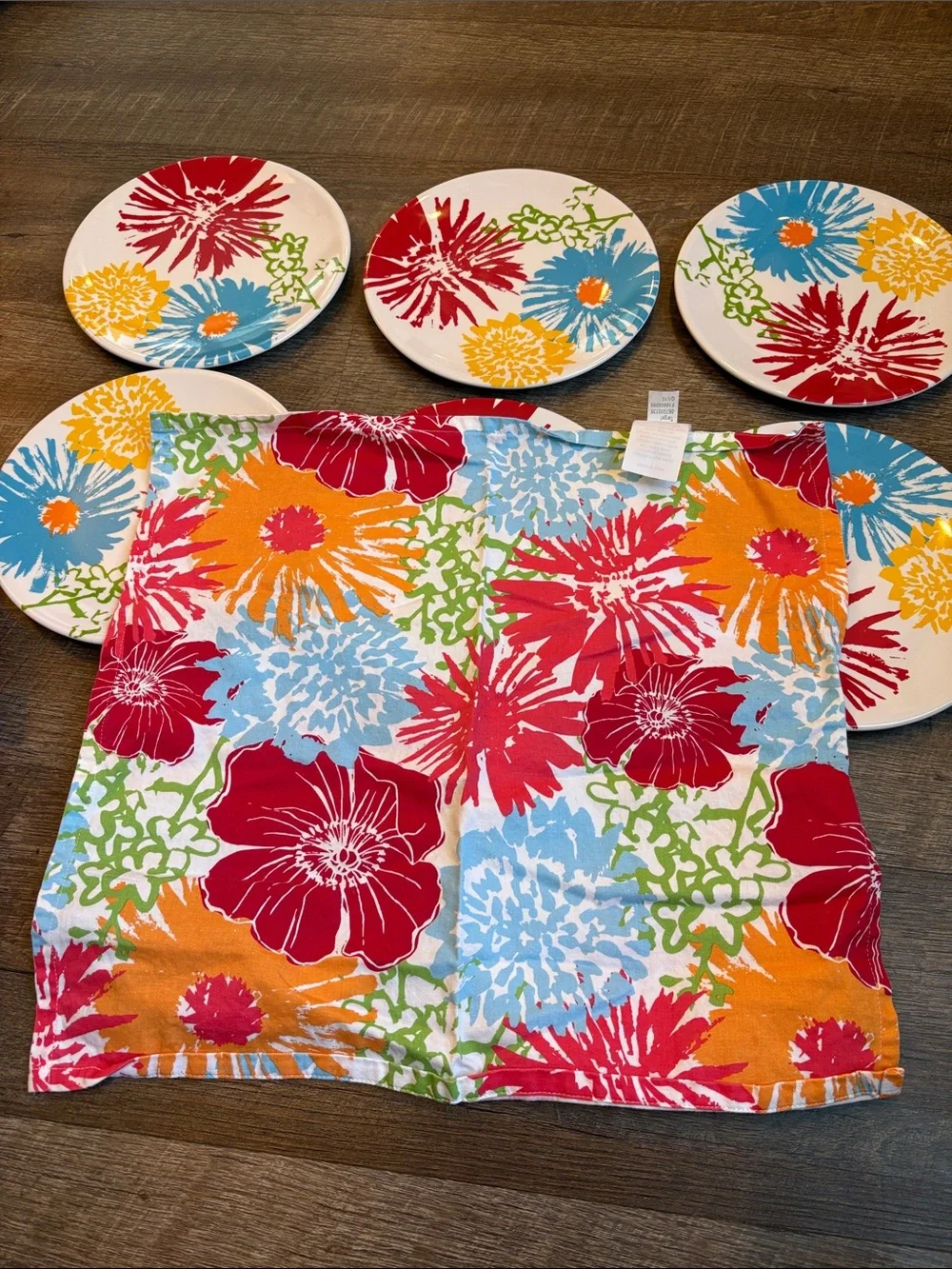 Melamine Target Home Sumner Floral 8.5” Lunch Plates & 8 Cotton Napkins Set of 8